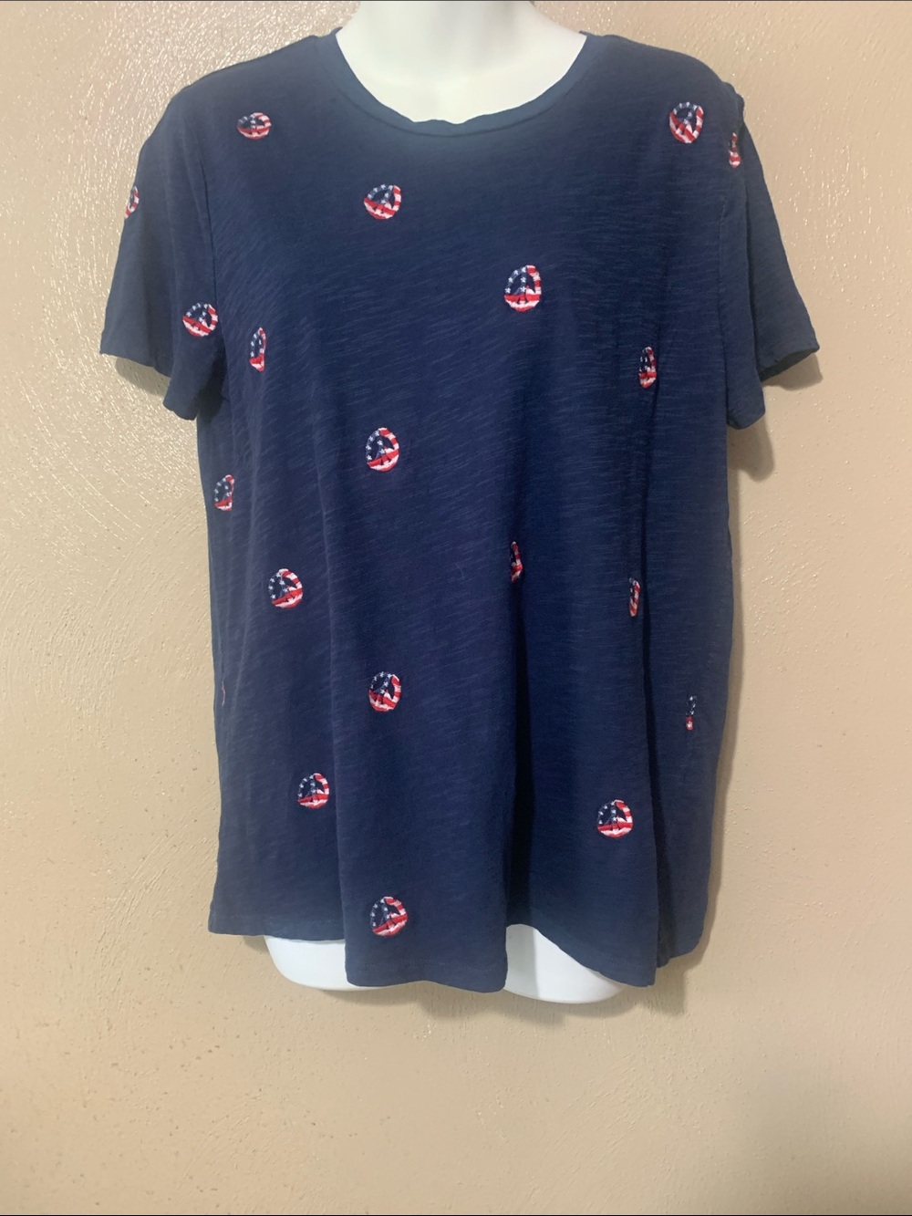 Lucky Brand size Navy Short-Sleeve Tee with American Flag  Motif
